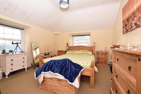 2 bedroom flat for sale, New Street, Dover, Kent
