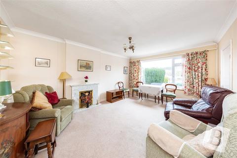 12 Flowerhill Way, Istead Rise, Gravesend, DA13 9DG