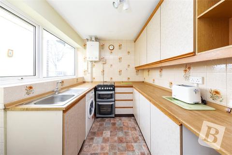 12 Flowerhill Way, Istead Rise, Gravesend, DA13 9DG