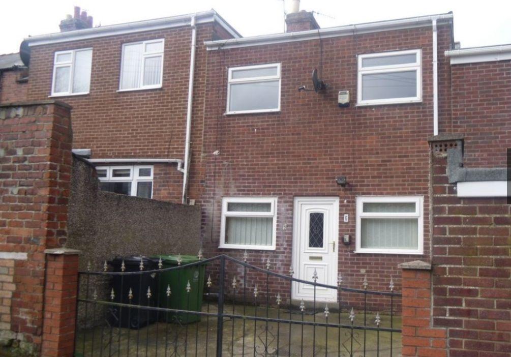 Oaktree Terrace, Prudhoe 3 bed terraced house £525 pcm (£121 pw)