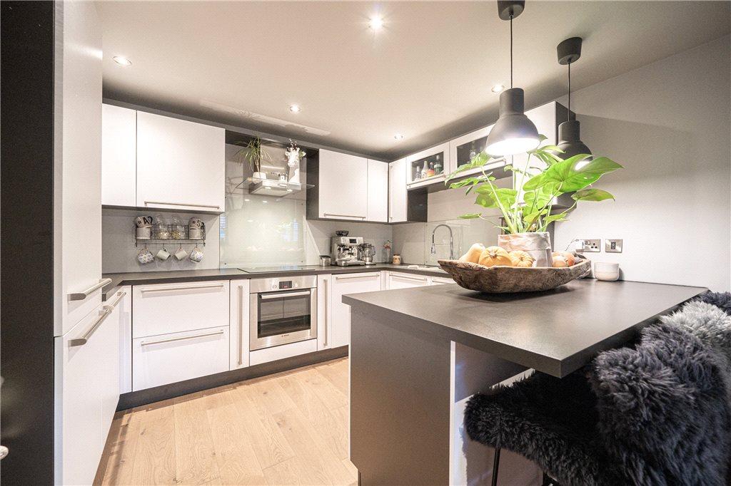 Living/Kitchen
