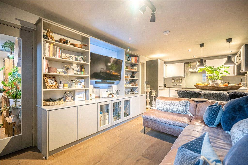 Living/Kitchen