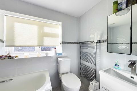 10 Jocketts Hill, Hemel Hempstead, HP1 2JT