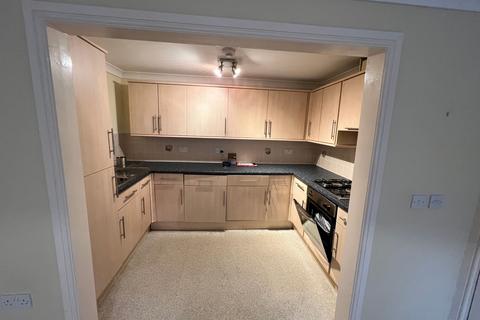 2 bedroom flat to rent, University Court, Grantham, NG31