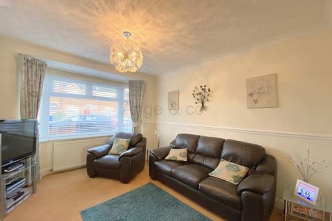 13 Durban Road, Lowestoft, NR33 0UH