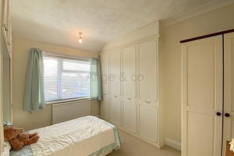 13 Durban Road, Lowestoft, NR33 0UH