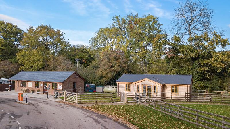 Wardens Lodge