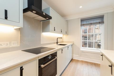 2 bedroom apartment to rent, Monmouth Street, Covent Garden WC2