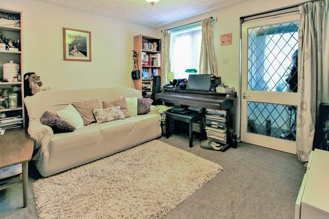 1 bedroom terraced house for sale, Colnbrook