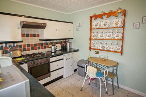 7 Bryn Teg, Towyn, Abergele, LL22 9PB