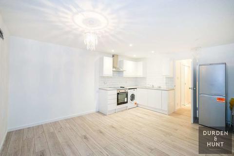 1 bedroom apartment for sale - Colebrook Lane, Loughton