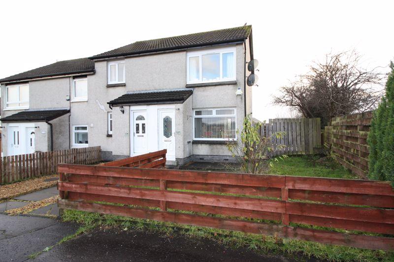 127 Nevis Crescent, Alloa 2 bed apartment £77,000