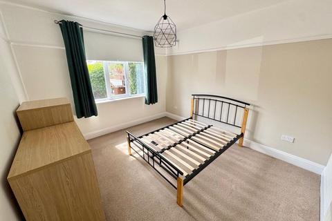 2 bedroom apartment to rent, Ferndene Grove, High Heaton
