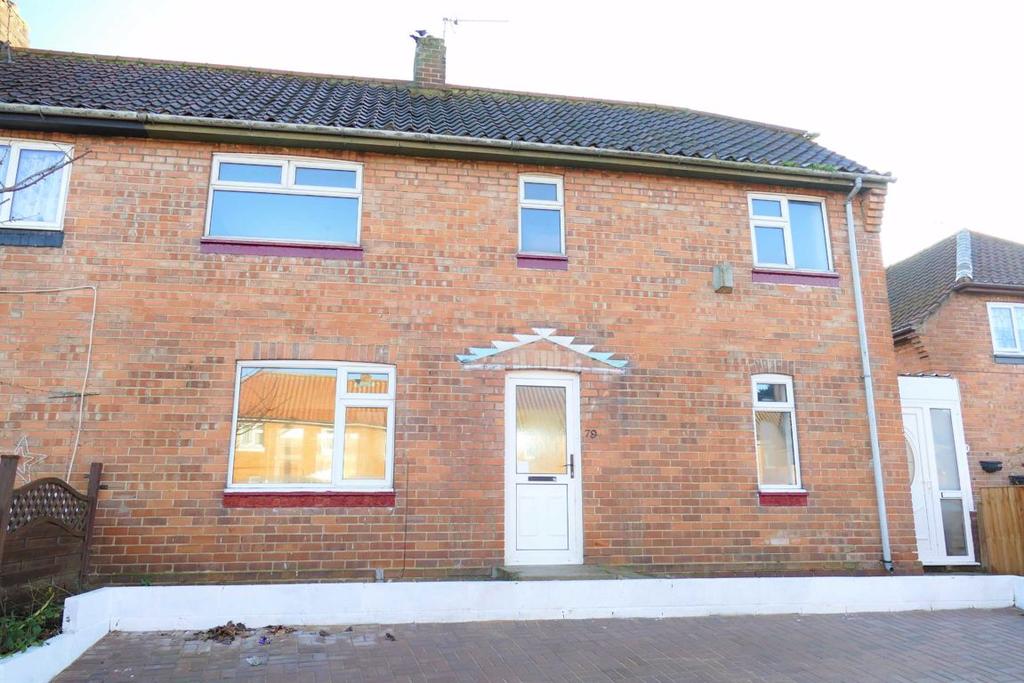 Princess Road, Market Weighton 3 bed semidetached house £150,000