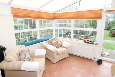 16 Meads Road, Bexhill-on-sea, TN39 4SY