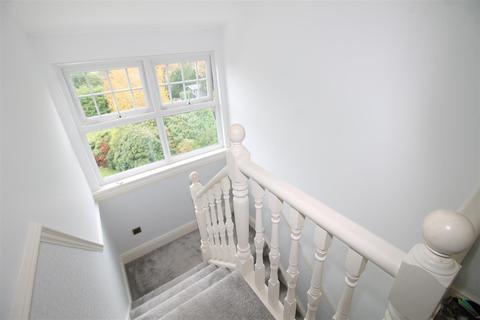 16 Meads Road, Bexhill-on-sea, TN39 4SY