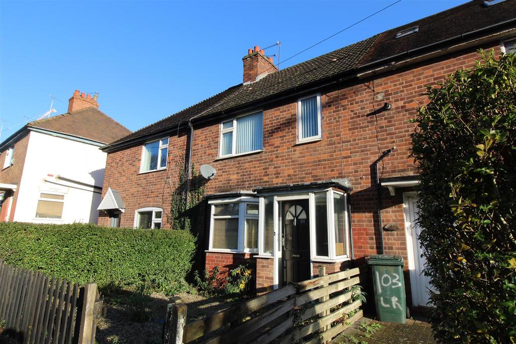 London Road, Coventry 3 bed terraced house £750 pcm (£173 pw)