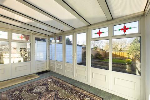 25 Drayton Close, Swindon Village, Cheltenham, GL51 9QB