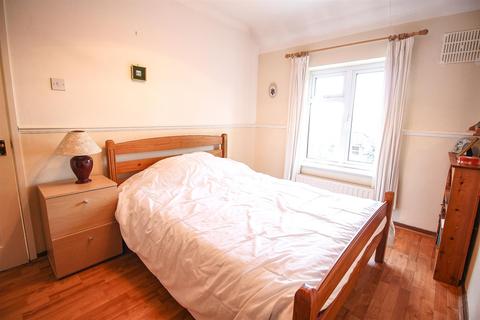 11 Cedar Park Road, Redditch, B97 6HP