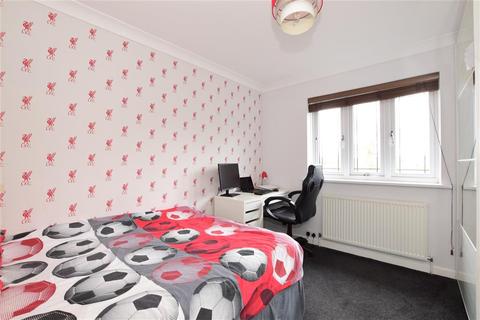 14 Hall Road, Chadwell Heath, Romford, RM6 4LH