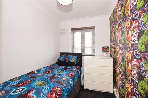 14 Hall Road, Chadwell Heath, Romford, RM6 4LH