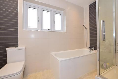 14 Hall Road, Chadwell Heath, Romford, RM6 4LH