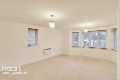 24 Alveston Square, London, E18 1AQ