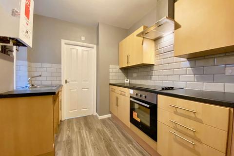 2 bedroom apartment to rent - Fern Dene Road, Gateshead
