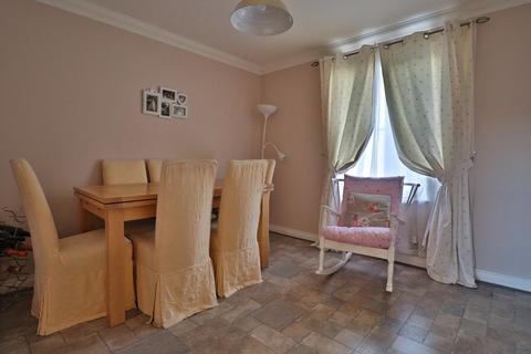 2 Crown Close, Dickleburgh, Diss, IP21 4NA