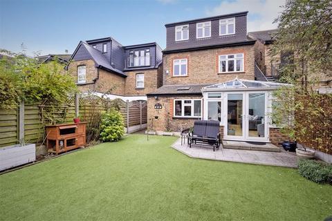 15 Junction Road, Romford, RM1 3QS