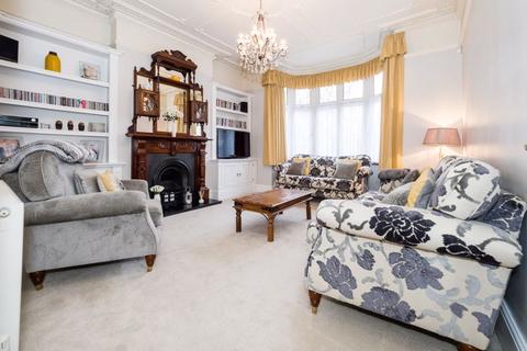 15 Junction Road, Romford, RM1 3QS