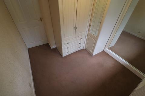 2 bedroom ground floor flat to rent, Flat 2, East Park Court, 12 East Park Road, Blackburn, BB1