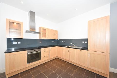 28 Alder Meadow, Warwick, CV34 6JY
