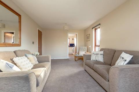 7/8 St. Clair Avenue, Edinburgh, EH6 8JS