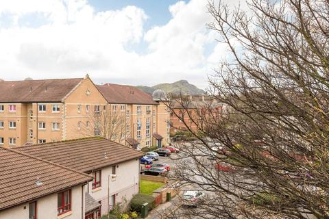 7/8 St. Clair Avenue, Edinburgh, EH6 8JS