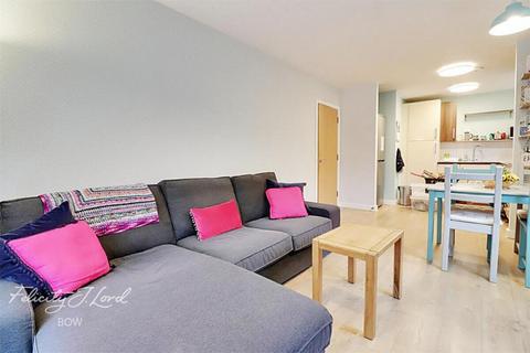 1 bedroom apartment to rent, Thomas Fyre Drive, LONDON
