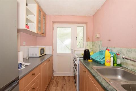 38 Bathurst Road, Staplehurst, Tonbridge, TN12 0LQ