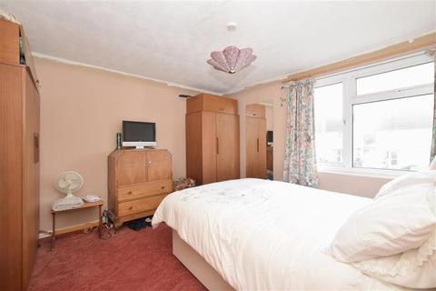 41 Ash Grove, Bognor Regis, PO22 9JT