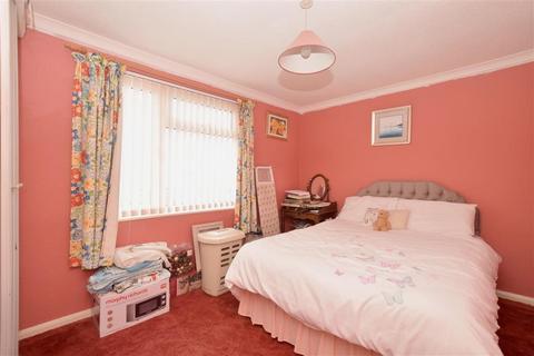41 Ash Grove, Bognor Regis, PO22 9JT