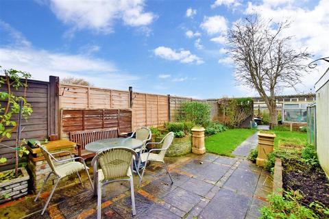 41 Ash Grove, Bognor Regis, PO22 9JT