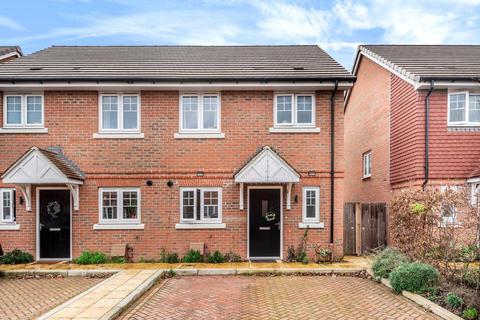 3 Chenneston Close, Sunbury-on-thames, TW16 6BE