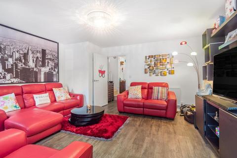 3 Chenneston Close, Sunbury-on-thames, TW16 6BE