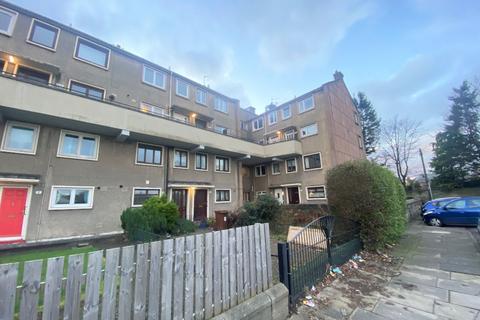 2 bedroom flat to rent, Saughton Avenue, Gorgie, Edinburgh, EH11