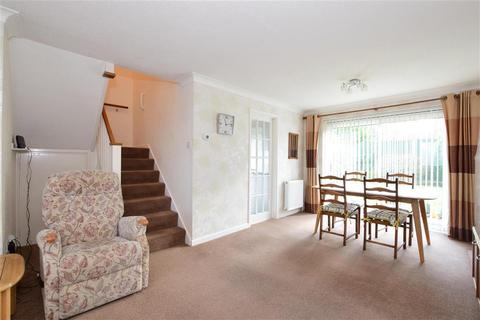 37 Deacon Way, Woodford Green, IG8 8DF