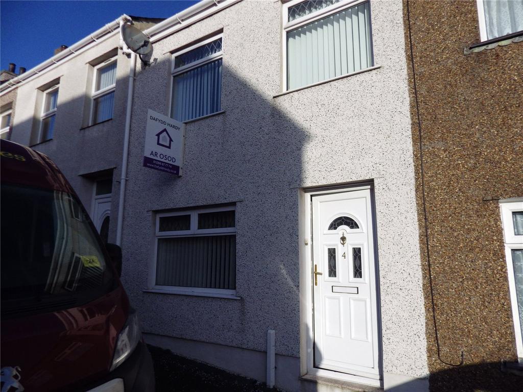 Hill Street, Caernarfon, Gwynedd, LL55 2 bed terraced house £600 pcm