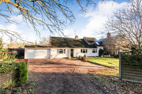 155 Box End Road, Bromham, Bedford, MK43 8LU