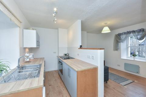 6a Orchard Flat, Auchtermuchty, Cupar, KY14 7DL
