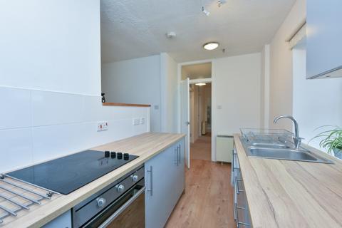 6a Orchard Flat, Auchtermuchty, Cupar, KY14 7DL