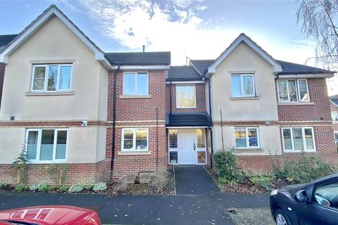 Flat 2, 4 Ella Garet Close, Reading, RG2 7BL