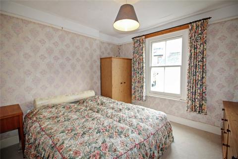 16 Gilbert Grove, Ilfracombe, EX34 9BG